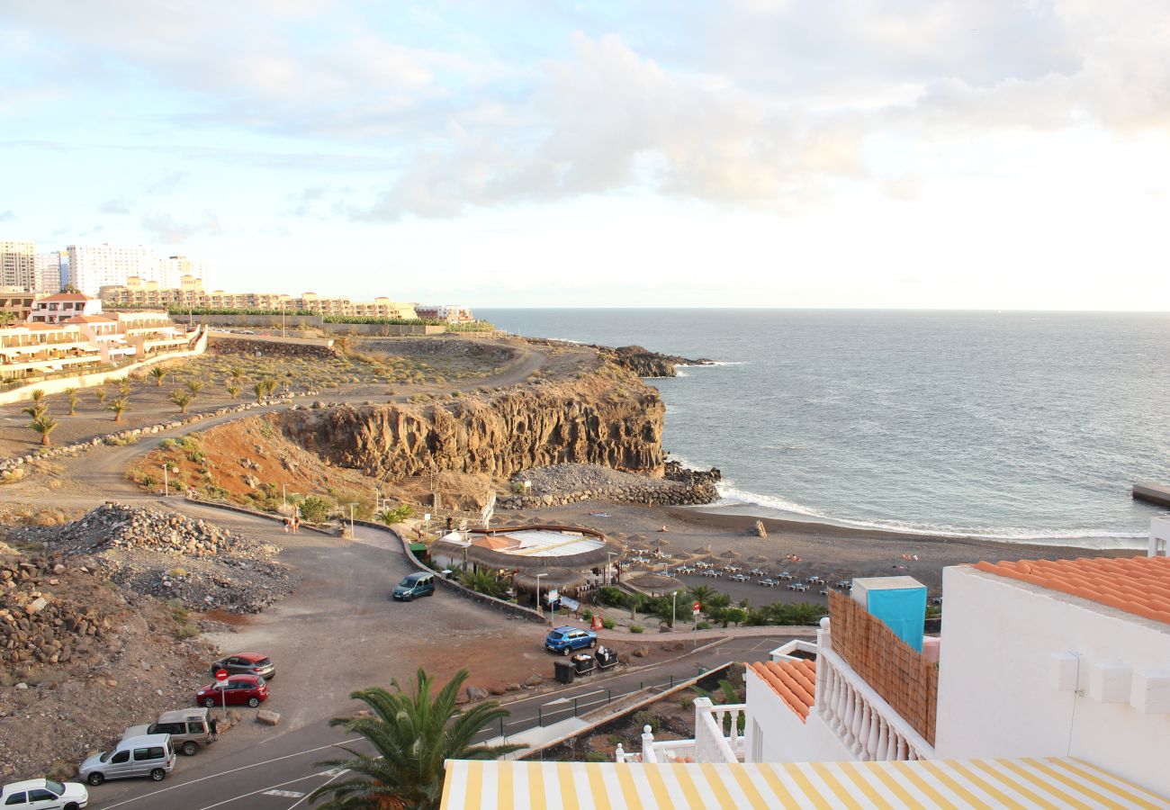 Apartamento en Callao Salvaje - Acogedor apto. terraza, BBQ y vistas al mar. WIFI