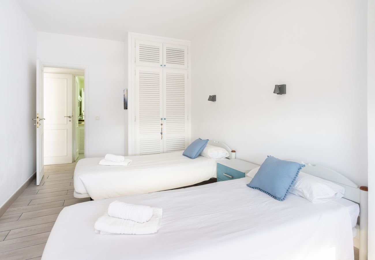 Apartamento en Playa Paraiso - Marvelous 2 bd apt & great views