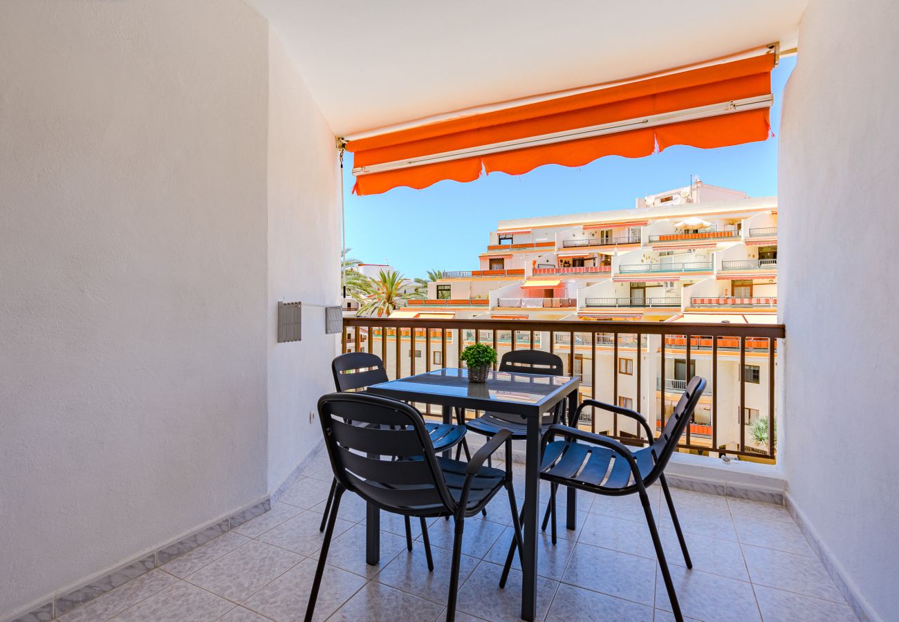 Apartamento en Arona - Los Cristianos. Fantastic seafront apt