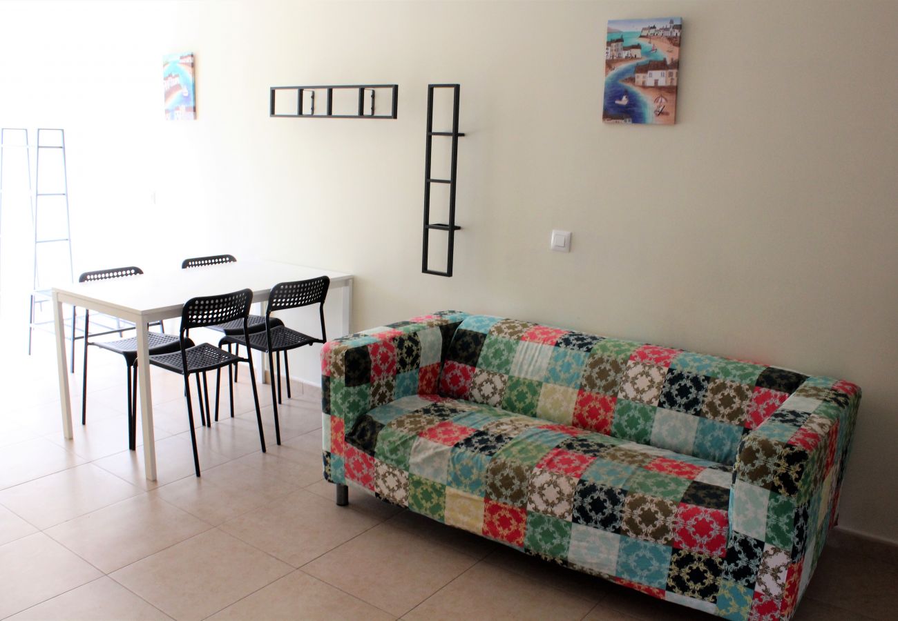 Apartment in Playa de San Juan - Apartamento Playa San Juan. Tranquilidad y WIFI