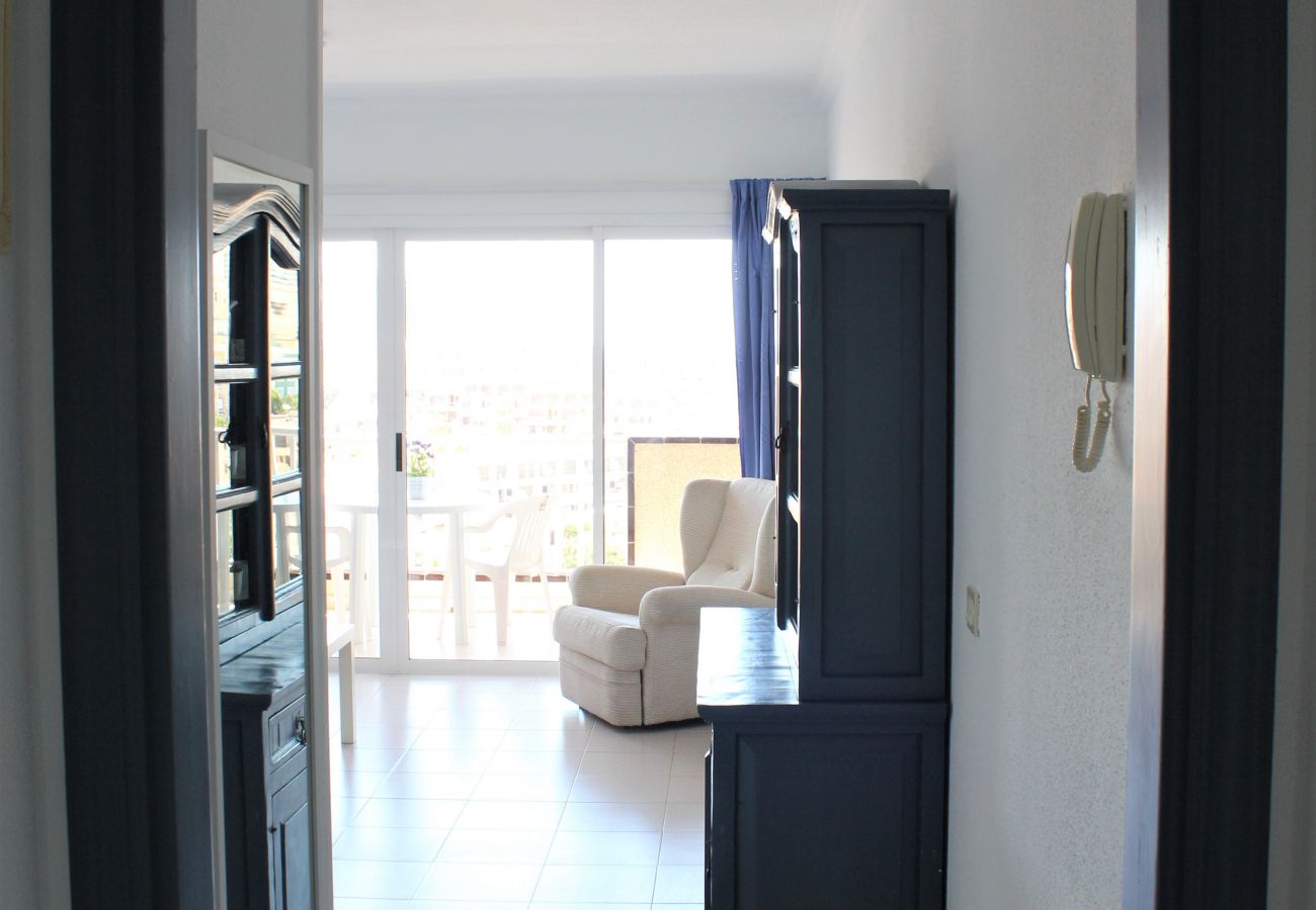 Apartment in Callao Salvaje - Luminoso apartamento con vistas al mar. wifi