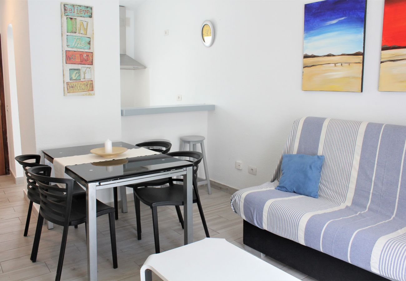 Apartment in Adeje - Great location, 2 bd and terrace in Las Americas
