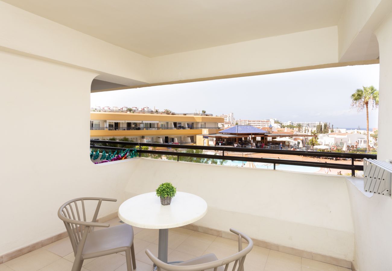 Apartment in Costa Adeje - POOL SUN VIEW APART 1 ADEJE