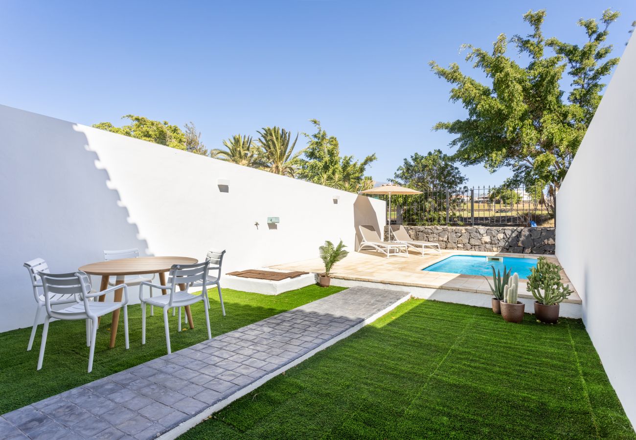 Townhouse in San Miguel de Abona - Marvelous home with private pool