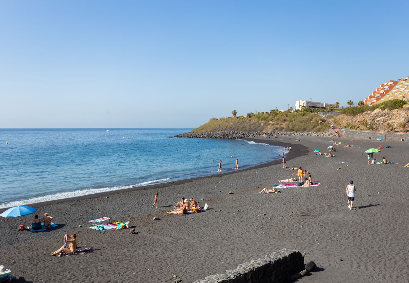 Appartement à Radazul - Fantásticas vistas al mar. Playa y piscina