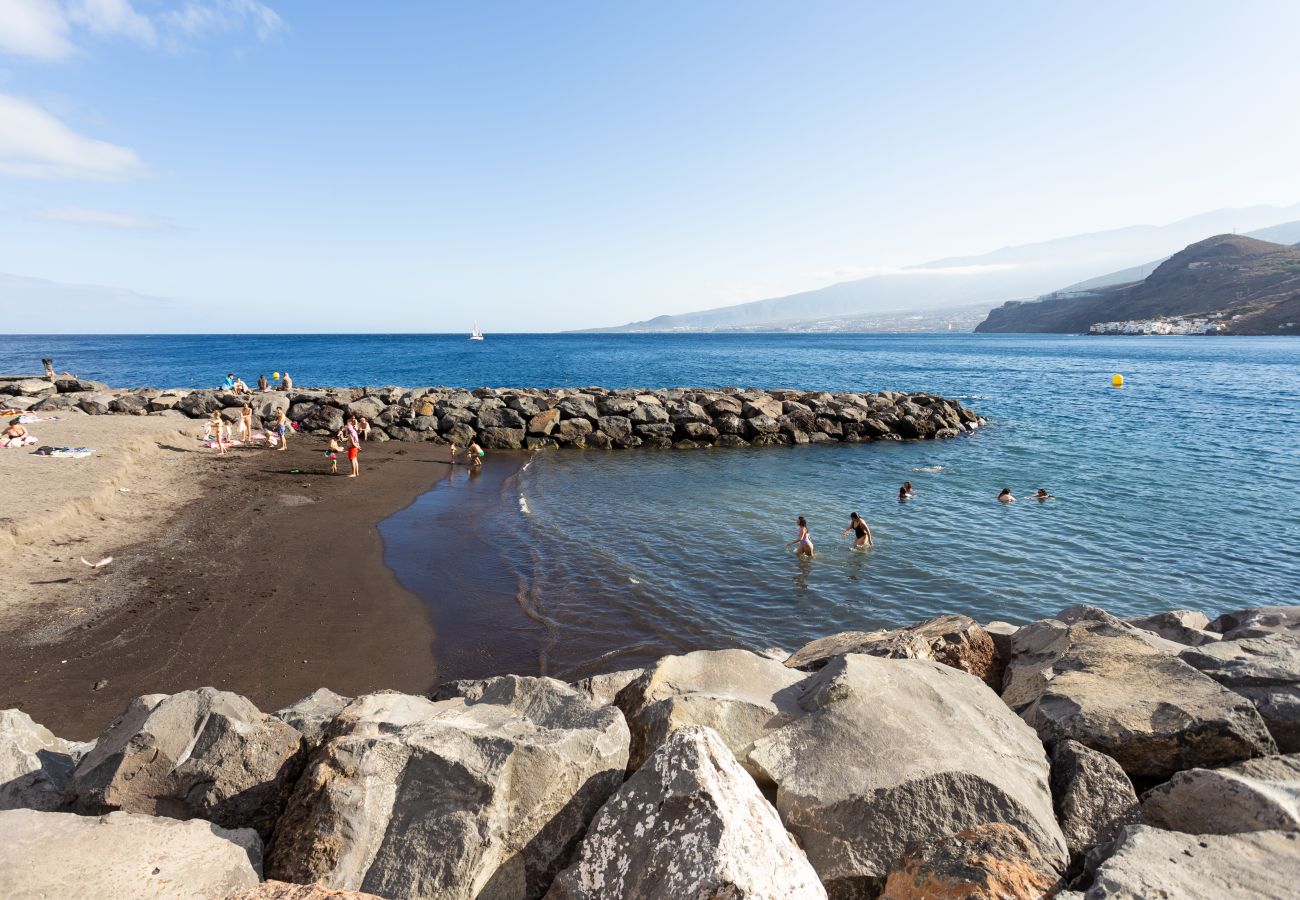 Appartement à Radazul - Fantásticas vistas al mar. Playa y piscina