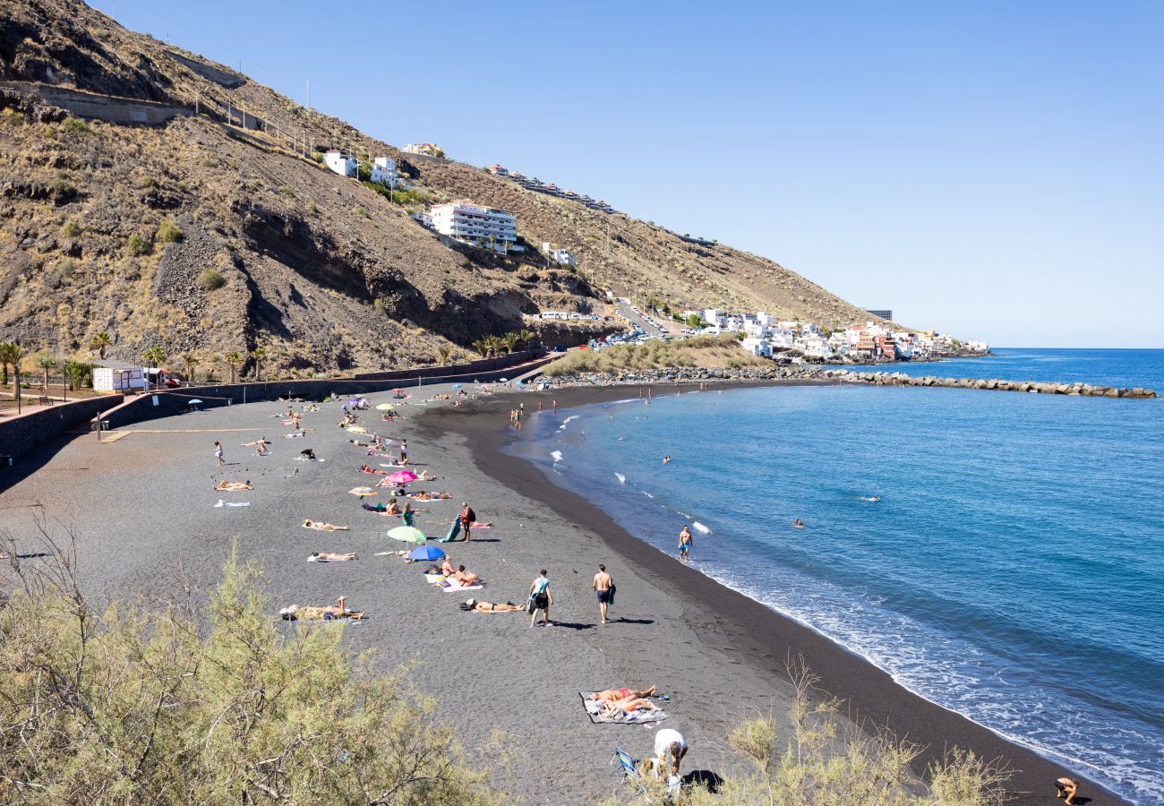 Appartement à Radazul - Fantásticas vistas al mar. Playa y piscina